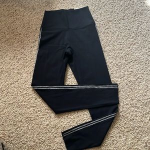 Offline by Aerie Black Leggings Size Small NWT